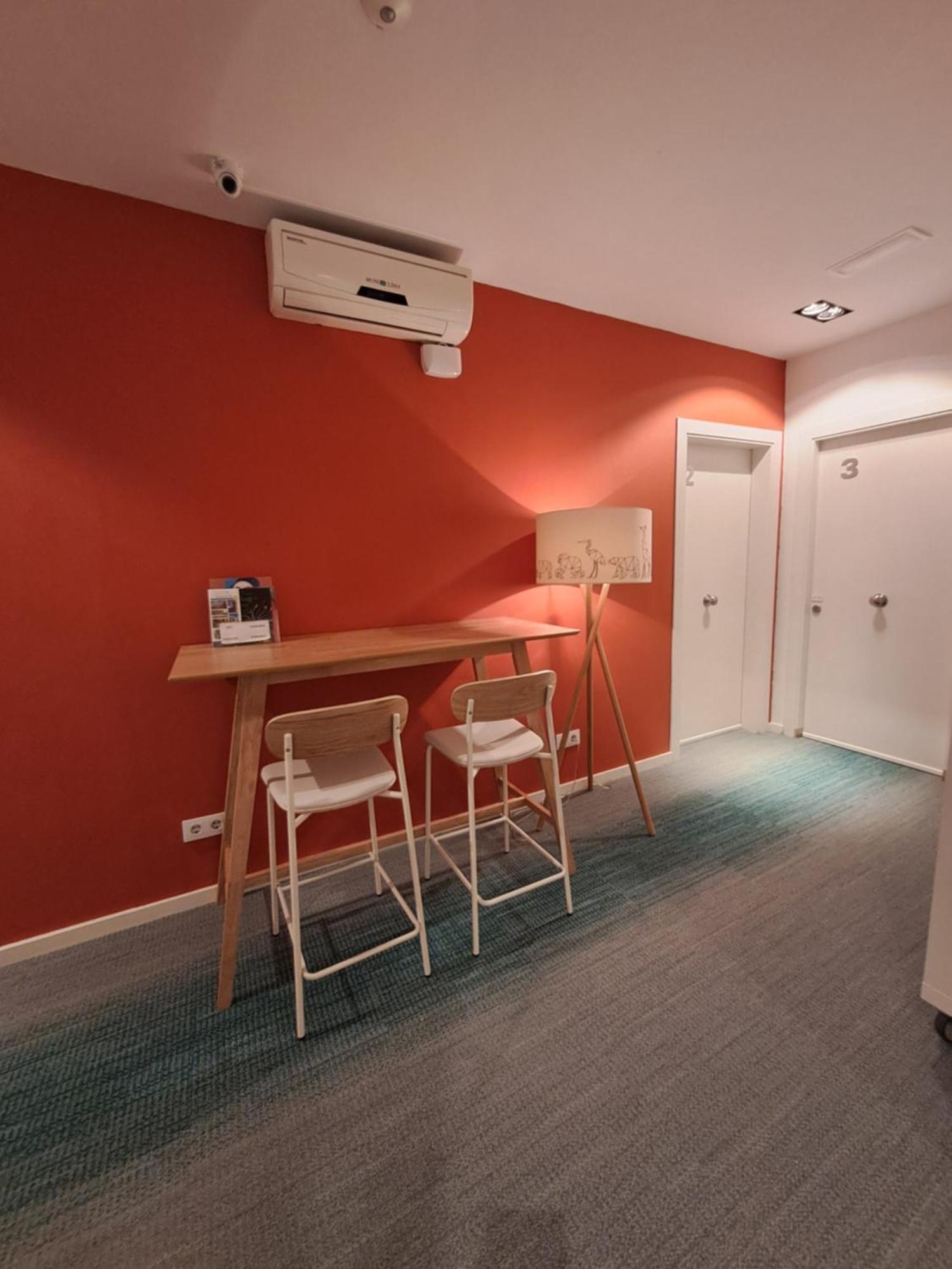 Hostal Barcelona Centro ภายนอก รูปภาพ